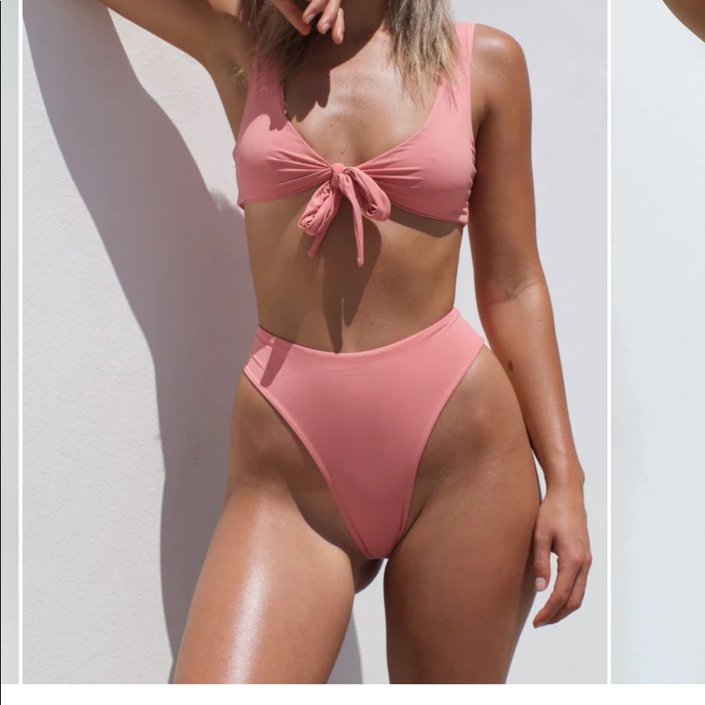 437 Kenzie Bikini Top